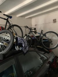 Odzyskane przez raciborskich kryminalnych rowery, samochód audi i motocykl